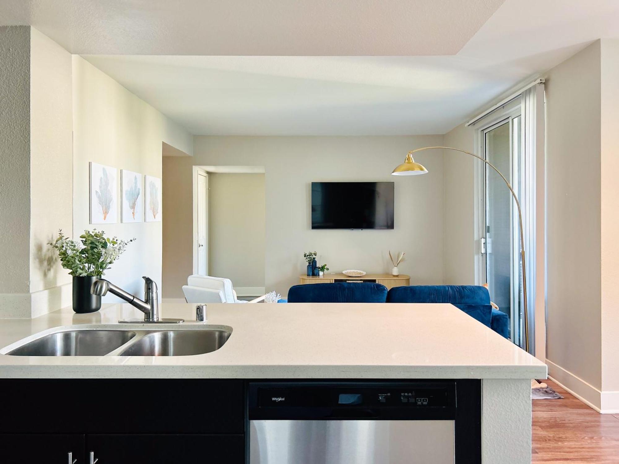 2Bd 2Ba Santa Monica Apartment With Relaxing Pool View Los Angeles Exteriör bild