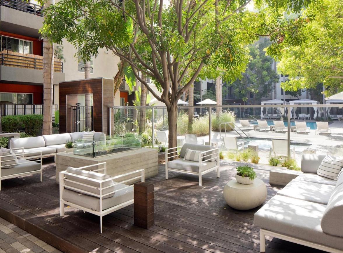 2Bd 2Ba Santa Monica Apartment With Relaxing Pool View Los Angeles Exteriör bild
